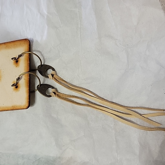 Keep It Gypsy Leather Tassels Dangle Earrings Sand Antiqued Hoops - Picture 4 of 7